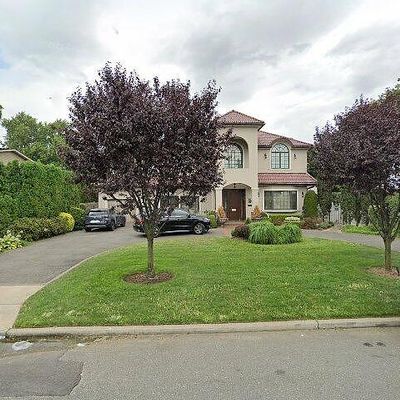 251 Oakford St, West Hempstead, NY 11552