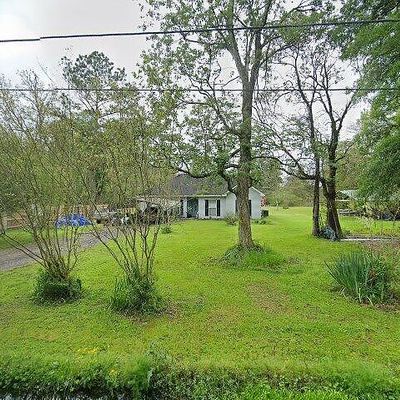 30156 Willow Ln, Hammond, LA 70403