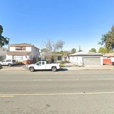 3037 Pacific Ave, Long Beach, CA 90806