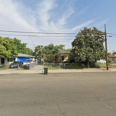 306 Ne 1 St Ave, Visalia, CA 93291