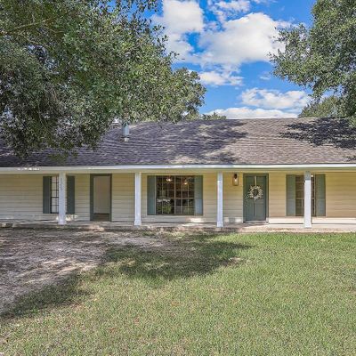 31005 Walker North Rd, Walker, LA 70785