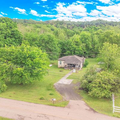 3128 Howell Rd, Mascot, TN 37806