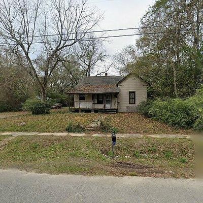 316 Park St, Wiggins, MS 39577