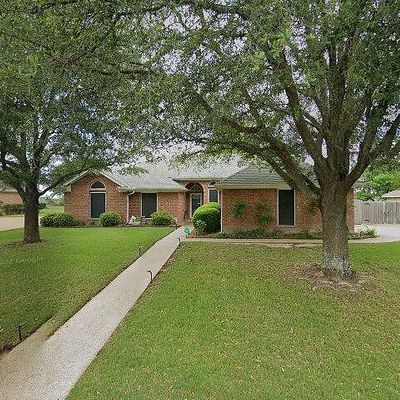 317 Bonham Dr, Hewitt, TX 76643