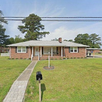 323 Tareyton Ln, Portsmouth, VA 23701