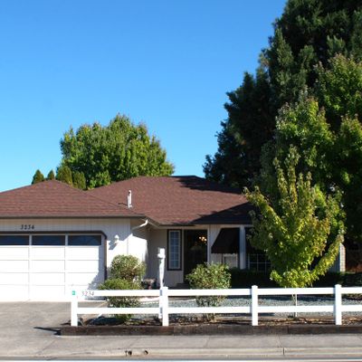 3234 Springbrook Rd, Medford, OR 97504