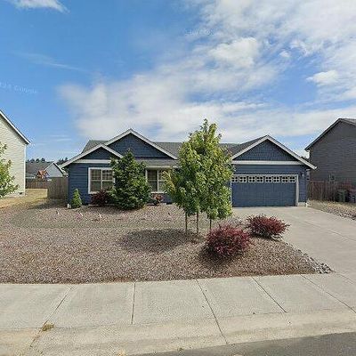 324 Sw Kalmia Ave, Warrenton, OR 97146