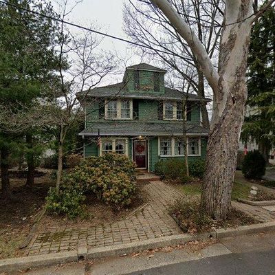 29 Washington Pl, Metuchen, NJ 08840