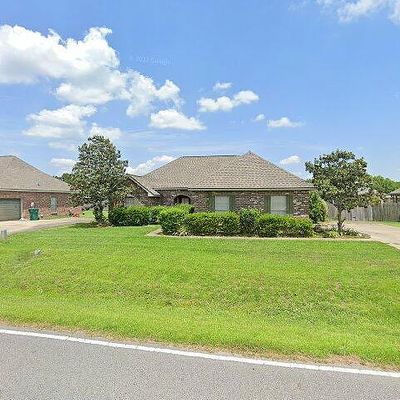 301 Deer Meadow Blvd, Broussard, LA 70518