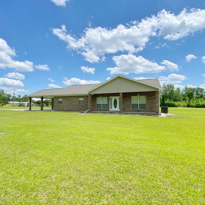 3587 Laramore Rd, Marianna, FL 32448