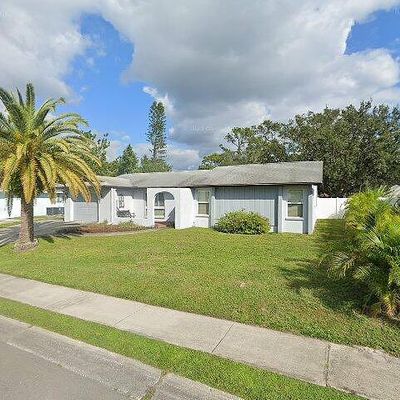 3725 Woodmont Dr, Sarasota, FL 34232