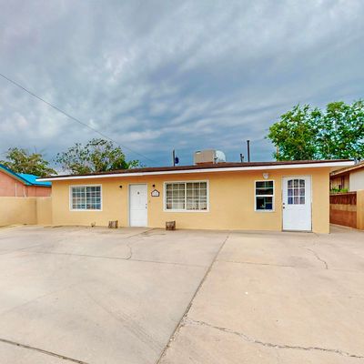 329 Grove St Se, Albuquerque, NM 87108