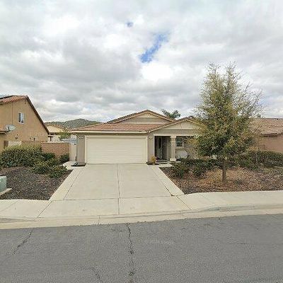 33382 Hitching Post Dr, Winchester, CA 92596