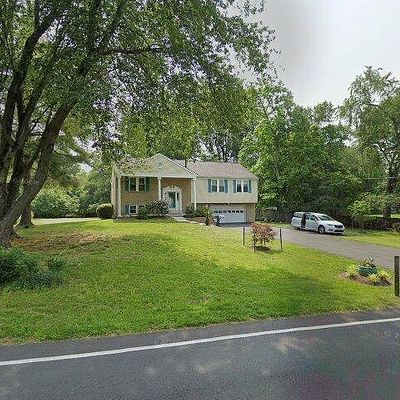 3439 Woodburn Rd, Annandale, VA 22003