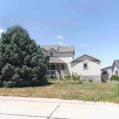 345 E Plum St, Colby, KS 67701