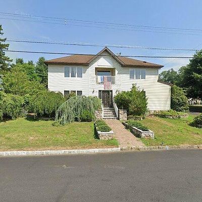 35 Kearney Ave, Whippany, NJ 07981