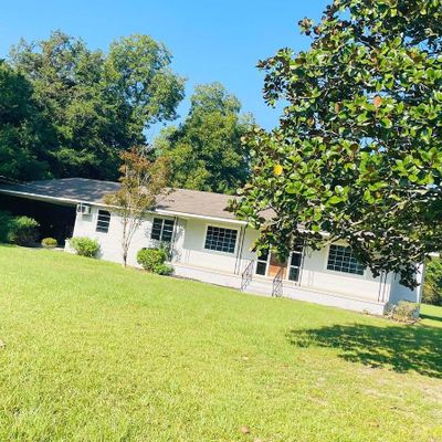 422 S Rushing St, Glennville, GA 30427