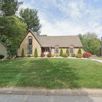 4385 Sw Breezy Point Ln, Lees Summit, MO 64082