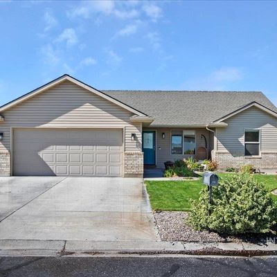 449 Larkspur Way, Paul, ID 83347