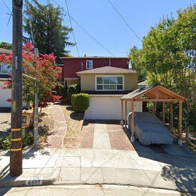 4498 Hyacinth Ave, Oakland, CA 94619