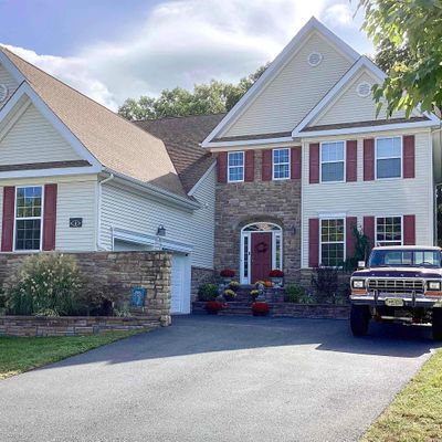 4 White Oak Dr Dr, Egg Harbor Township, NJ 08234