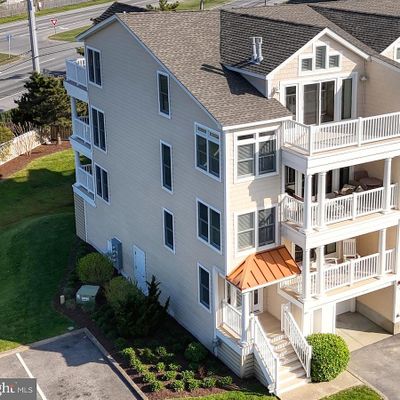 40149 Salt Meadow Dr, Fenwick Island, DE 19944