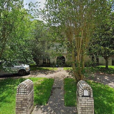 4015 Black Locust Dr, Houston, TX 77088