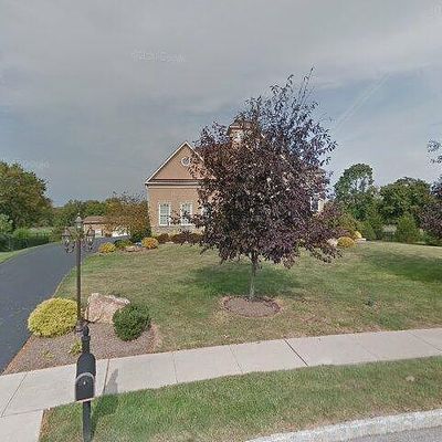 4039 Steeplechase Dr, Collegeville, PA 19426