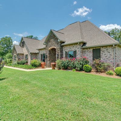 4050 N Ratliff Rd, Jackson, MS 39209