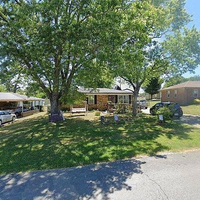 410 Indian Trl, Hopkinsville, KY 42240