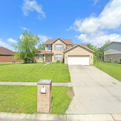 515 Eagles View Dr, Hamilton, OH 45013