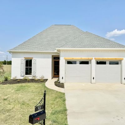 52 Breezeway Cv, Columbus, MS 39701