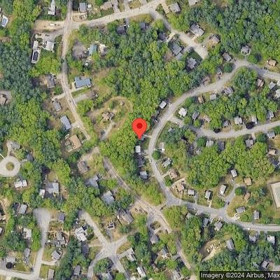 53 Burgundy Dr, Nashua, NH 03062