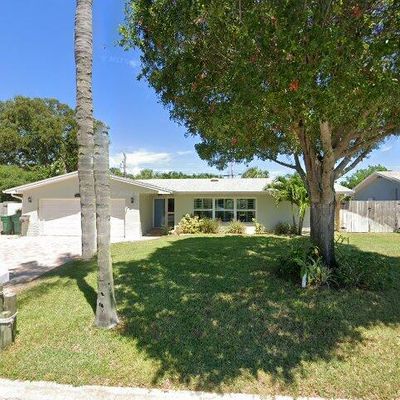 480 Park Ave, Satellite Beach, FL 32937