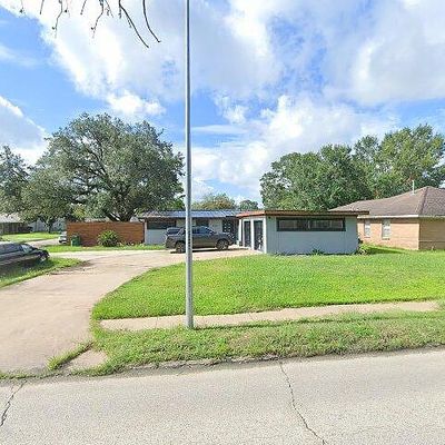 4855 Willowbend Blvd, Houston, TX 77035