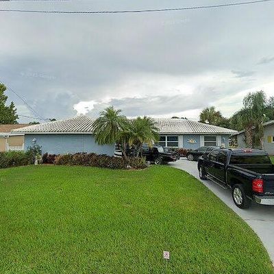 4900 Shoreview Ct, Port Richey, FL 34668