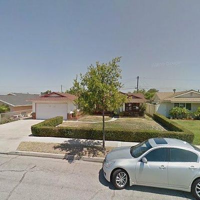 5821 Abraham Ave, Westminster, CA 92683