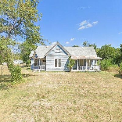 601 Kezee Street, Calvert, TX 77837