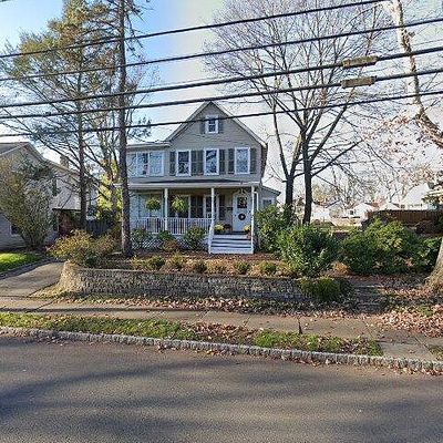 61 Smull Ave, Caldwell, NJ 07006