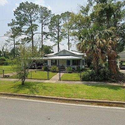 610 5 Th St, Chipley, FL 32428