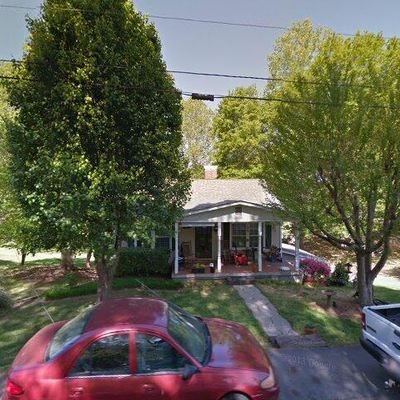 613 N Rhyne St, Gastonia, NC 28054