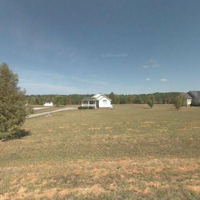 5423 Mill Pointe Ln, Efland, NC 27243