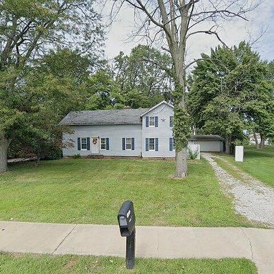 5425 E Lake Rd, Sheffield Lake, OH 44054