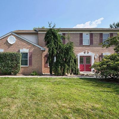 571 Constitution Rd, Lansdale, PA 19446