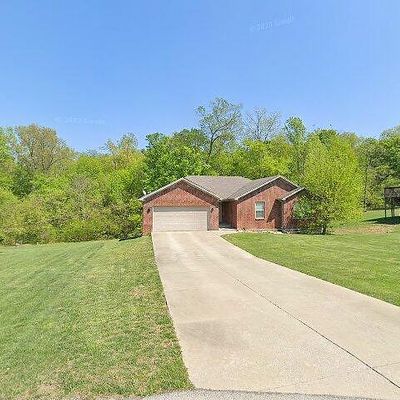 7036 Rainelle Dr, Lanesville, IN 47136