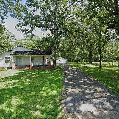 713 Hooks Lake Rd, Gadsden, AL 35901