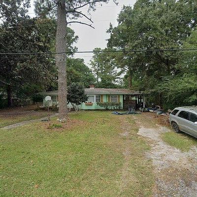 716 Latimer Dr, Wilmington, NC 28403