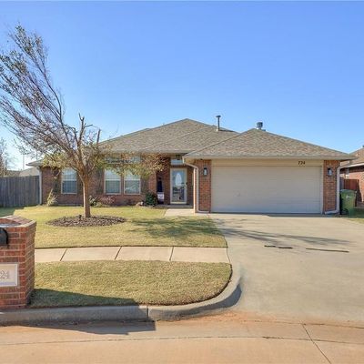 724 Mcconnell Dr, Yukon, OK 73099