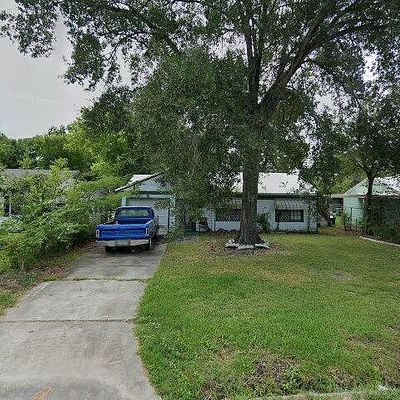 7343 Forrestal St, Houston, TX 77033