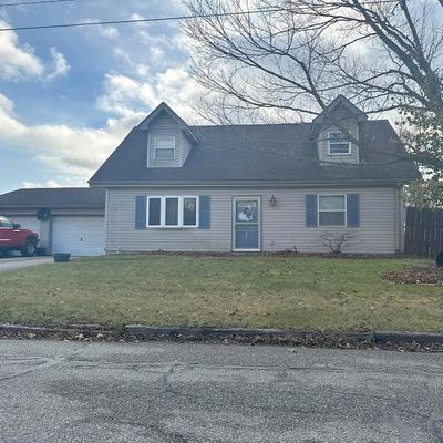 738 Baltimore Rd, Valparaiso, IN 46385